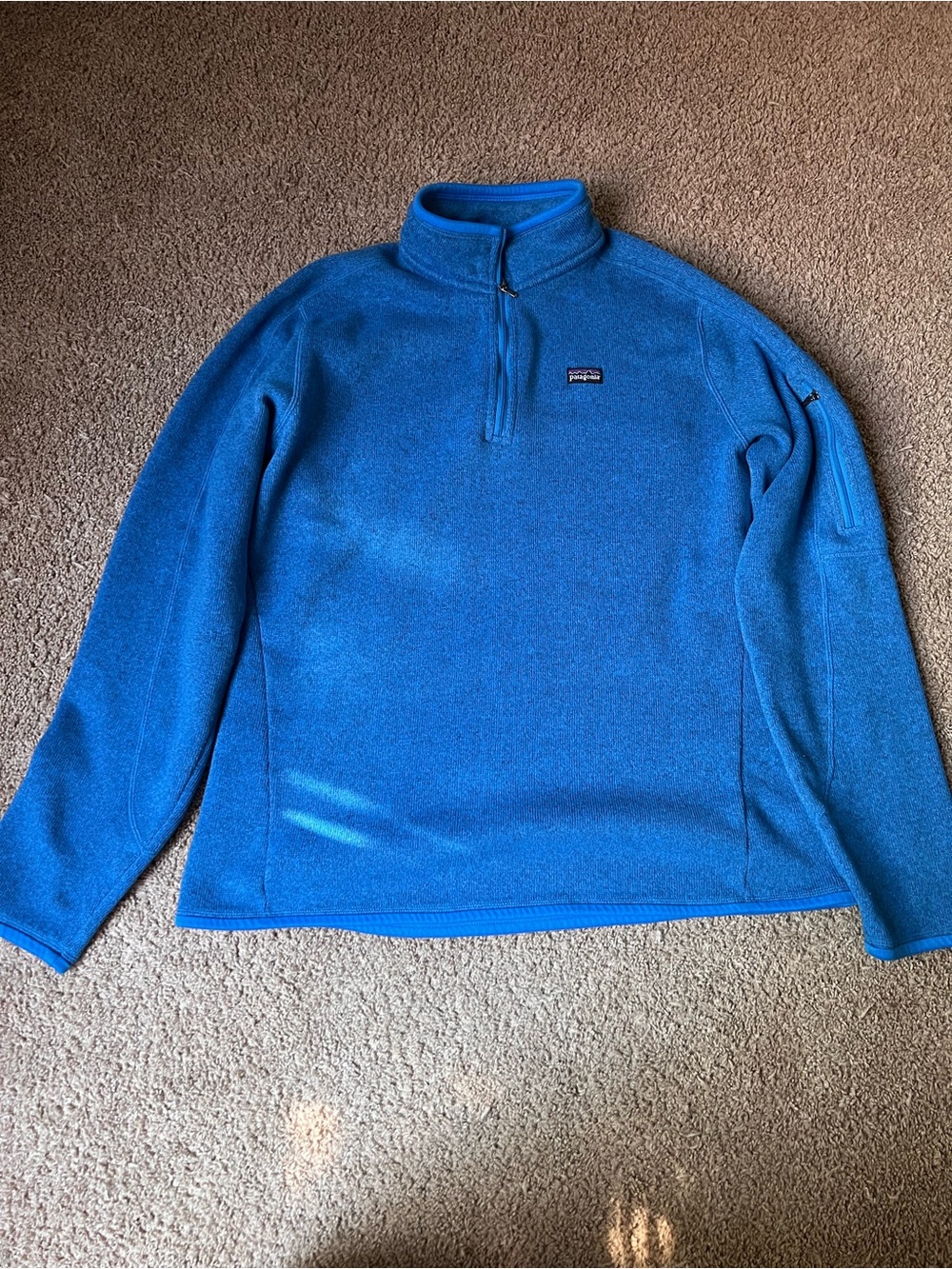 Patagonia women’s Bright Blue Half-Zip Fleece Pullover